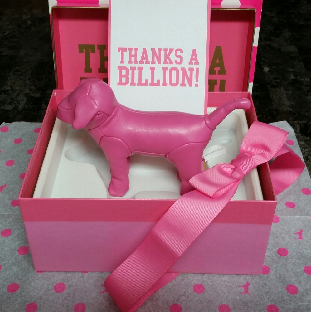 VS PINK Exclusive Billion Dog